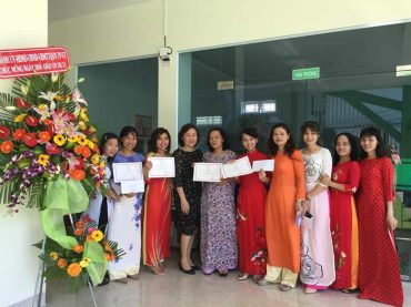 Hội thi làm đồ dùng dạy học chào mừng ngày Nhà giáo Việt Nam 20 – 11