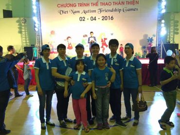 Học sinh, phụ huynh Trường MN Phước An tham gia ngày hội thể thao giành cho người Tự Kỷ 2/4